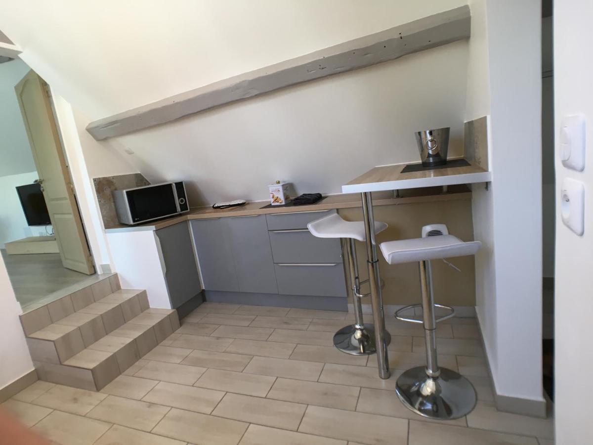 Chartres Coeur De Ville, Beau 2 Pieces Chaleureux Et Lumineux,Parking Et Wifi ! Bagian luar foto